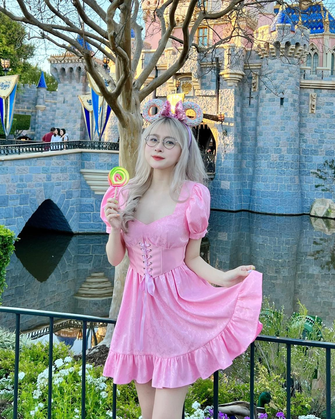 Ít ai biết được rằng trong quá khứ, Chao từng nặng đến 56 kg và có ngoại hình khác hẳn bây giờ.