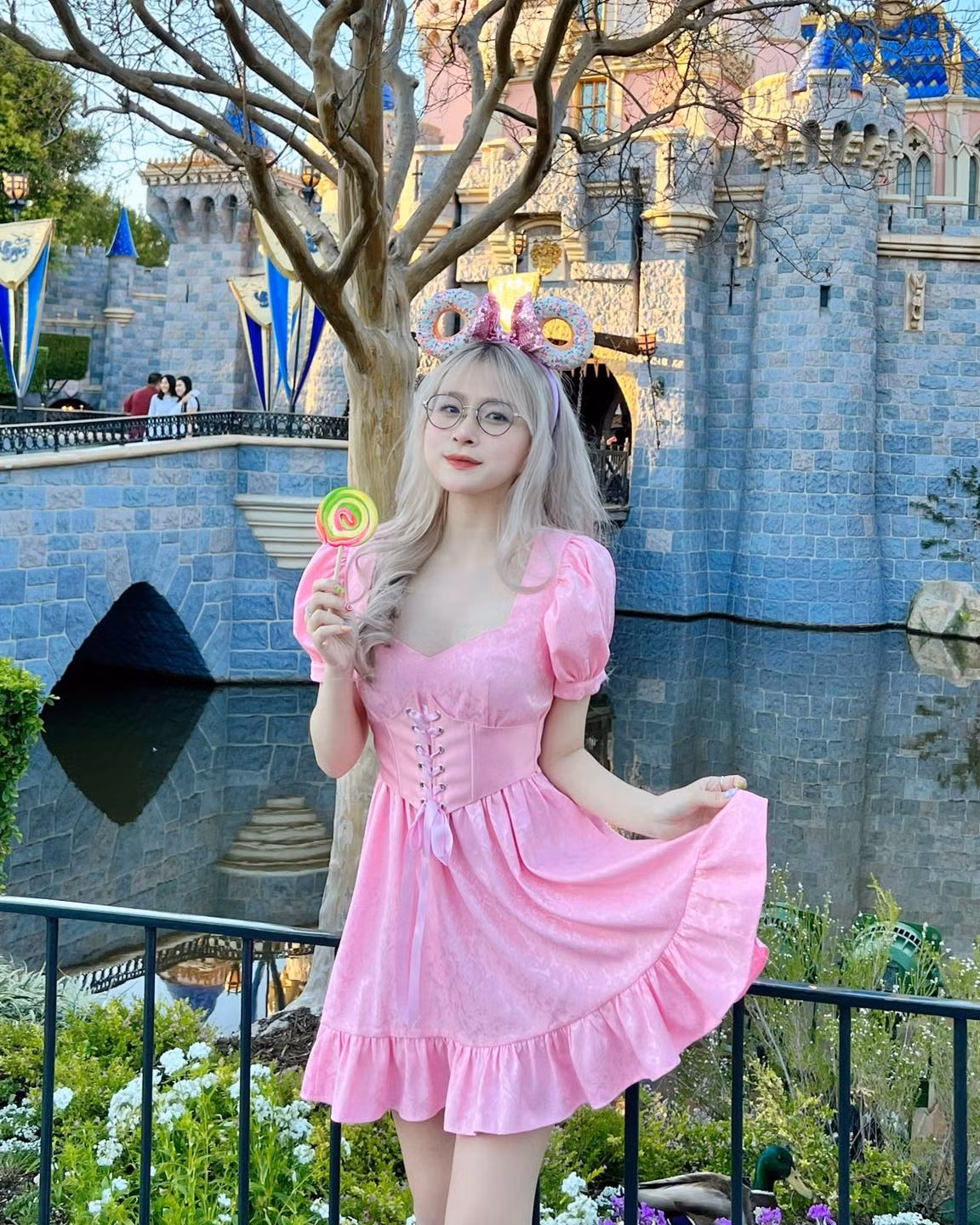 Ít ai biết được rằng trong quá khứ, Chao từng nặng đến 56 kg và có ngoại hình khác hẳn bây giờ.