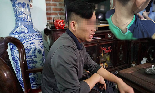 Người vợ đã làm đơn đề nghị không xử lý hình sự đối với chồng cũ bạo hành con trai 9 tuổi.