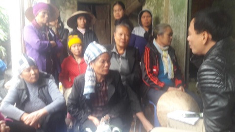 Nhiều người dân thôn Châu Mai (Xã Liên Châu) như ngồi trên đống lửa vì chủ "phường" đột nhiên lăn đùng đổ bệnh tâm thần.