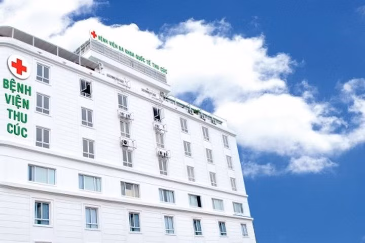 Bệnh viện Đa khoa Quốc tế Thu Cúc là một trong những đơn vị hợp tác với bác sĩ Singapore trong điều trị ung thư.