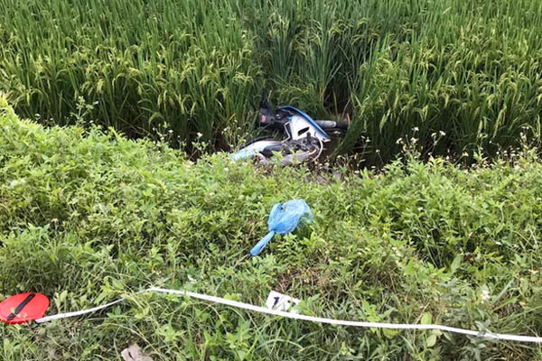 Sau khi xô xát tại địa điểm trên, Đức và Cường tiếp tục hẹn nhau xuống khu vực thôn Muối, xã Lan Mẫu để đánh nhau. Sau đó, các đối tượng gọi điện liên hệ với một số đối tượng khác mang theo hung khí tới quyết chiến. Hậu quả làm Kim Văn Đức (SN 1995, trú xã Tam Dị, Lục Nam) và Đặng Công Đoàn (SN 2006, trú xã Phương Sơn, Lục Nam) bị thương (nghi là do súng tự chế bắn đạn hơi).