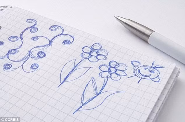 Vẽ nguệch ngoạc. Vẽ những đợt sóng đại dương, hết cái này đến cái khác. Chúng có tác dụng làm dịu nhịp tim, làm bạn thở chậm hơn và nhịp nhàng hơn.