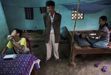 Chất độc này còn ảnh hưởng tới những người sinh sống trong những khu vực bị ảnh hưởng.