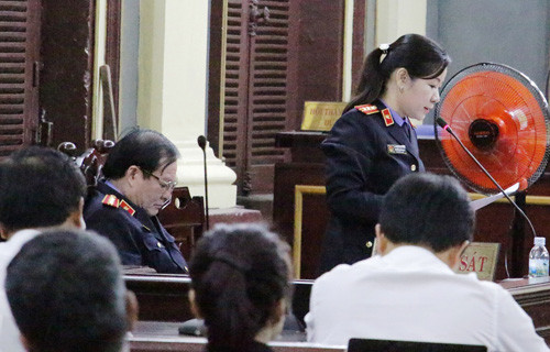 Công tố viên tại tòa bảo lưu quan điểm điều tra sai phạm lãnh đạo các ngân hàng BIDV, Sacombank…