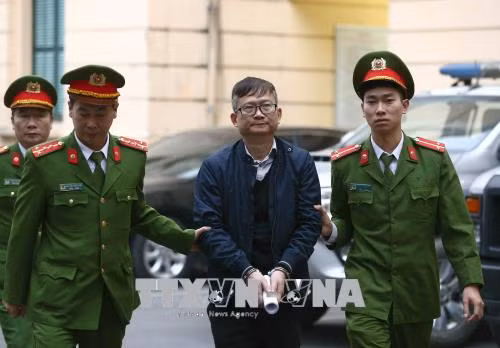 Bị cáo Đinh Mạnh Thắng tại Tòa sáng nay. Nguồn ảnh: TTXVN