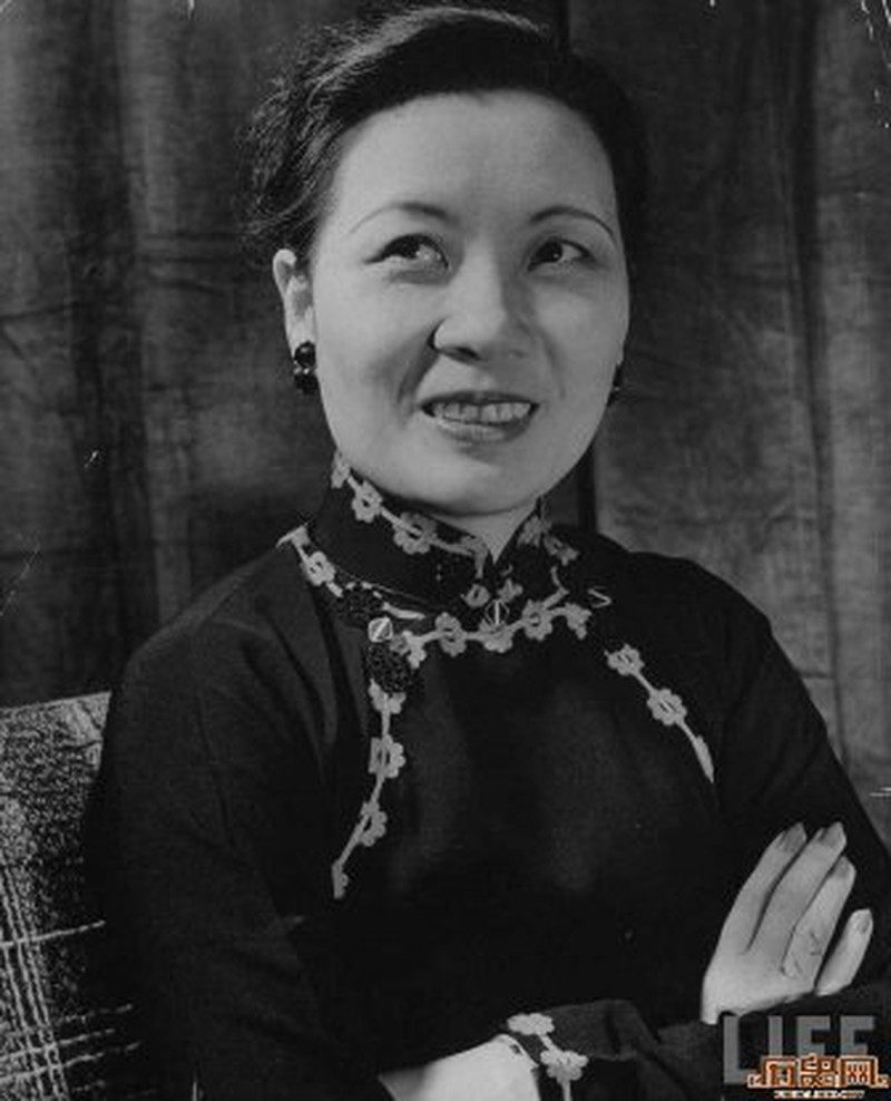 Nhờ hai loại rau "bảo bối" trên, sức khỏe của Tống Mỹ Linh trở nên tốt hơn và sống thọ hơn những người khác. Video: Bí quyết sống lâu của nhà sư 120 tuổi (nguồn: VTC14)