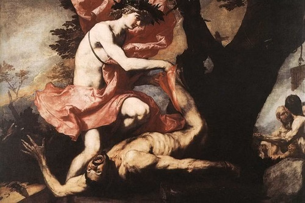 Phạm nhân bị tra tấn bằng cách lột da thường bị hành hình công khai để người dân tận mắt chứng kiến bản án cho kẻ phạm tội.