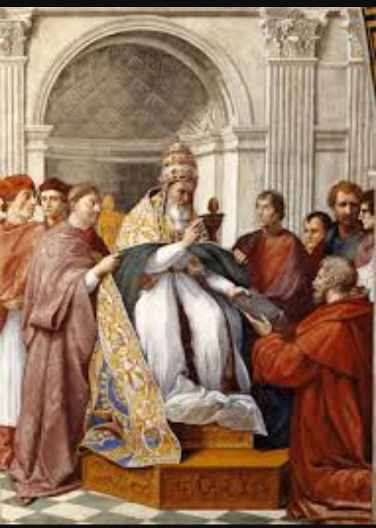 Cứ mỗi khu vực dân cư khoảng 200 người là có một nhà thờ. Điều này cho thấy nhà thờ có ở nhiều nơi trong thành phố để phục vụ nhu cầu tâm linh của người dân.