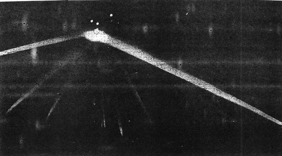 Một số người tin rằng đây là cuộc đụng độ UFO của người ngoài hành tinh với Trái đất. Theo giả thuyết này, hai đĩa bay bị bắn hạ, lần lượt được tìm thấy tại một ngọn núi ở San Bernardino và ở trên biển.