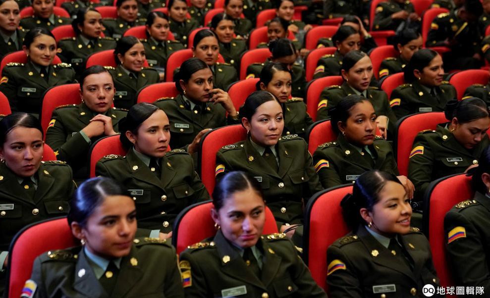 Các học viên tại một học viện cảnh sát lắng nghe phát biểu của Ivanka Trump vào ngày 3/9 trong buổi công bố quan hệ đối tác của Mỹ với Colombia về Phụ nữ, Hòa bình và An ninh (WPS) ở Bogota, Colombia.