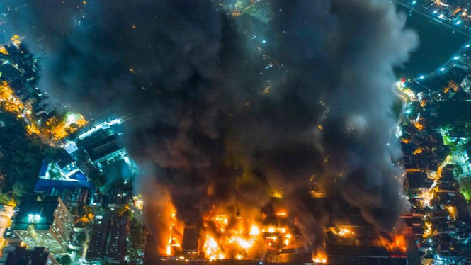 Cong ty Rang Dong thua nhan gian doi sau vu chay kho bong den