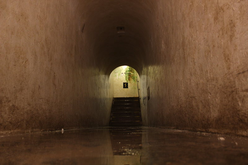 Phải đến năm 1952, nơi đây được chuyển giao về lại cho Đức với điều kiện là phải phá hủy mọi tàn dư của phát xít Đức.