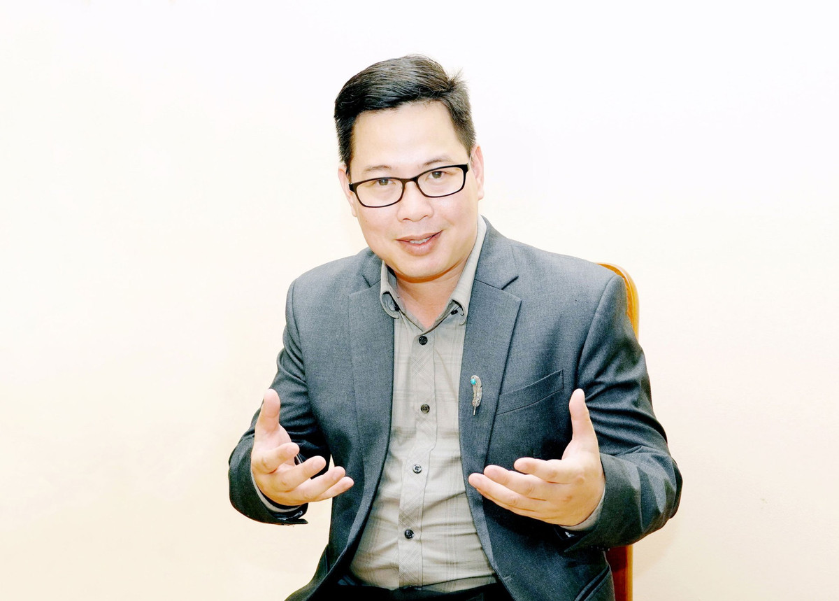 PGS. TS Tran Thanh Nam: ChatGPT khong the thay thay co 