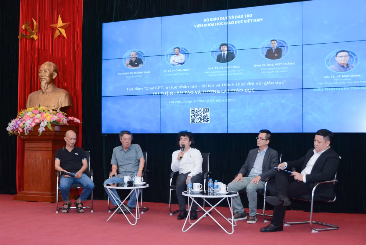 Chat GPT: Vai trò người thầy không thể thay thế nhưng có thể thay đổi - Hình 2 Chat GPT: Vai tro nguoi thay khong the thay the nhung co the thay doi-Hinh-2