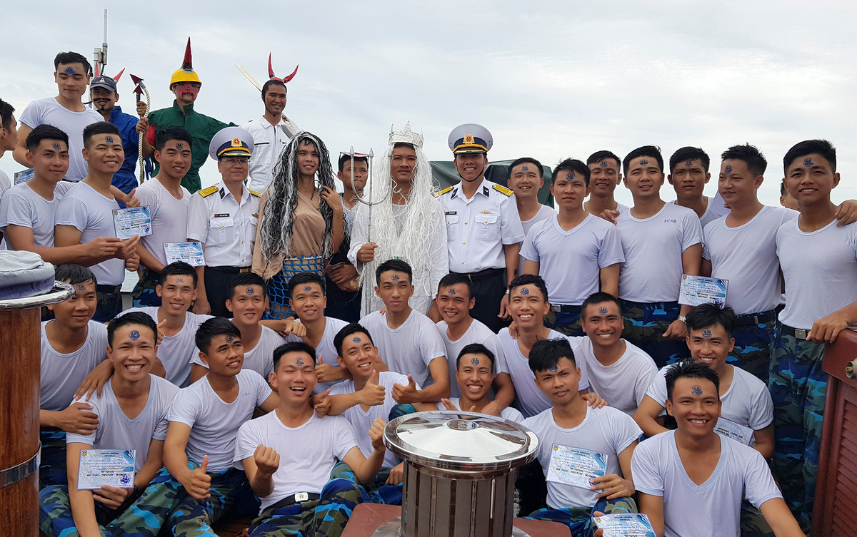 Niềm vui của đoàn công tác trong buổi lễ mô phỏng