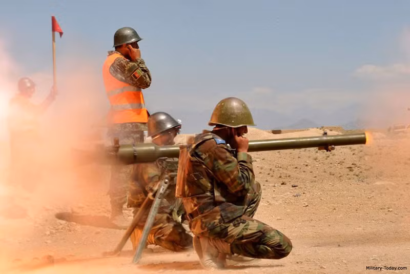 Để xạ kích từ súng chống tăng RPG-9 sử dụng loại đạn nổ phá tiêu chuẩn của súng OG-96 khối lượng là 5,5 kg, đạn chống tăng hiệu ứng nổ lõm PG-9B khối lượng 4,4 kg.