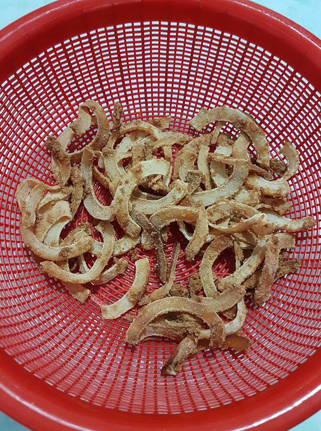 Thảm họa mứt dừa phổ biến nhất chính là việc cho lửa quá to hoặc sên quá lâu khiến dừa bị cháy cạnh.