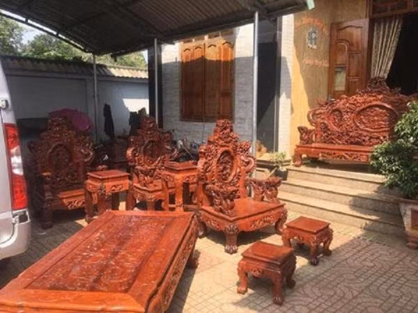 Để dọn được chúng đòi hỏi người làm phải cẩn thận, tỉ mẩn và nhẫn nại vô cùng.