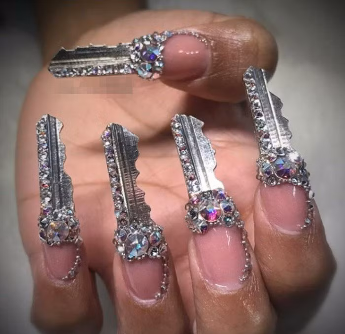 Đúng là trí tưởng tượng của các nghệ sĩ làm nail thực sự không có giới hạn.