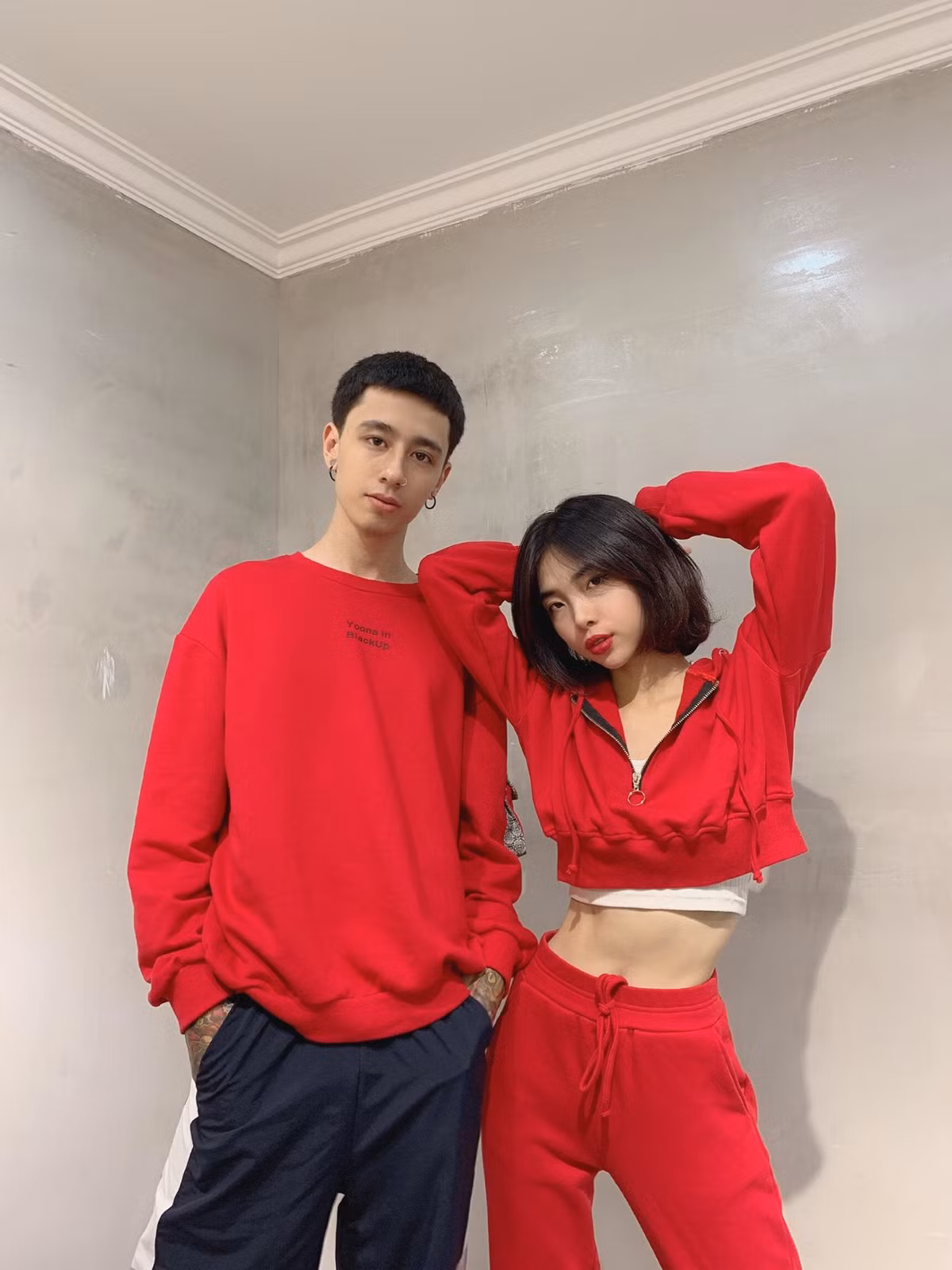 Cặp đôi hot girl Sme Mai và bạn trai lai Tây mới đây cũng vừa chia tay khiến nhiều người nuối tiếc. Khi biết thông tin về drama "trà xanh", nàng hot girl cũng đã share lại bài đăng trên Facebook về một post Instagram từ hồi xưa của nữ ca sĩ liên quan đến lòng chung thủy của người đàn ông.