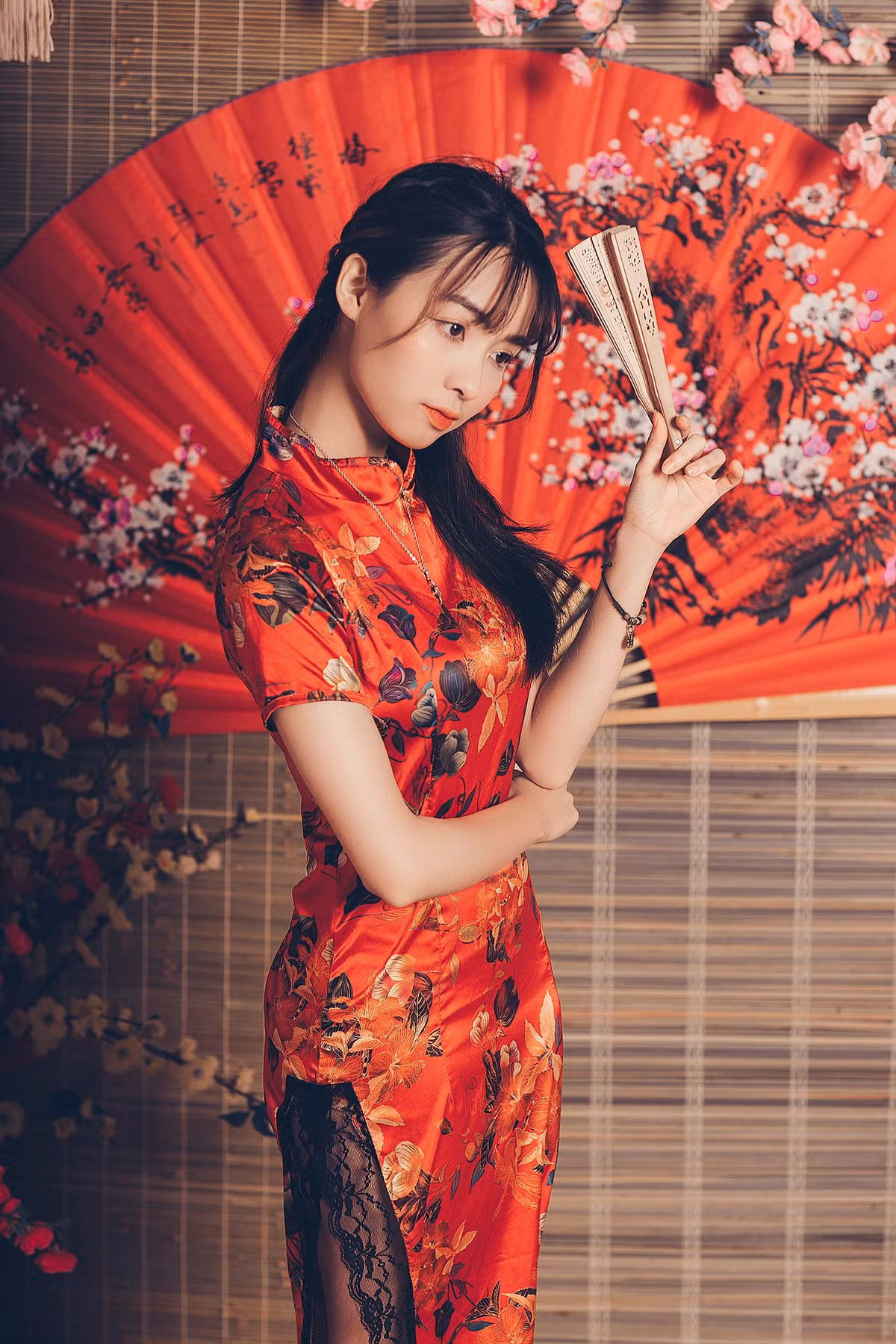 “Nang tho” Bach Khoa khoe anh diu dang nhan trieu like