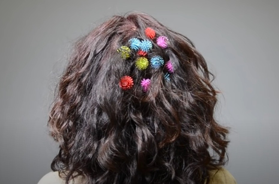 Hàng loạt những chia sẻ đầy tức giận của các ông bố bà mẹ khi vướng phải rắc rối này đang tràn ngập khắp các mạng xã hội.