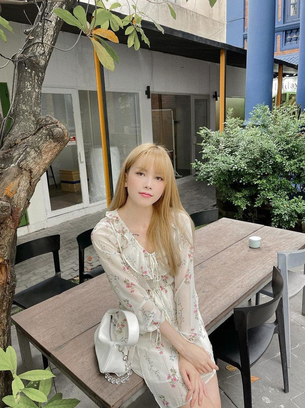 Sau 5 ngày im lặng trước ồn ào chia tay với Sơn Tùng M-TP, mới đây, Thiều Bảo Trâm đã đăng tải hình ảnh mới trên trang cá nhân.