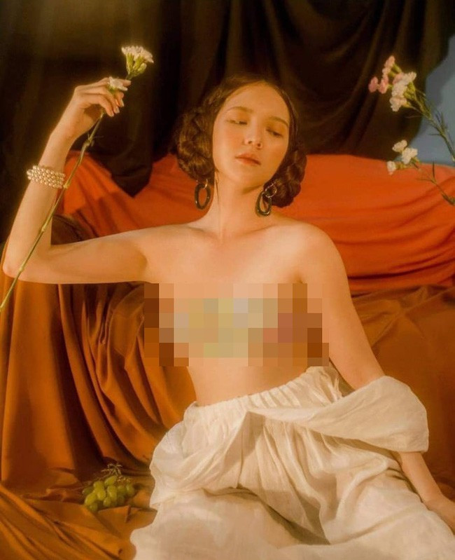 Sau khi bị nghi ngờ là nhân vật "trà xanh" chen ngang mối quan hệ của Thiều Bảo Trâm và Sơn Tùng, Hải Tú còn bị dân mạng "đào mộ" loạt hình ảnh nhạy cảm thời quá khứ gây sốc.