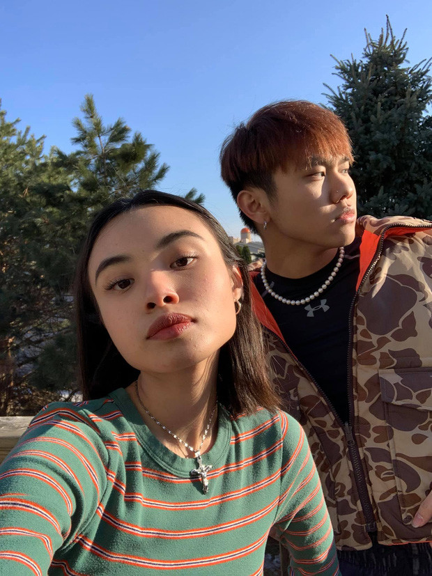 Sau nhiều năm phát triển, fanpage chung của cả hai đã đạt 400 ngìn lượt like và kênh YouTube đạt 210 nghìn người đăng ký.