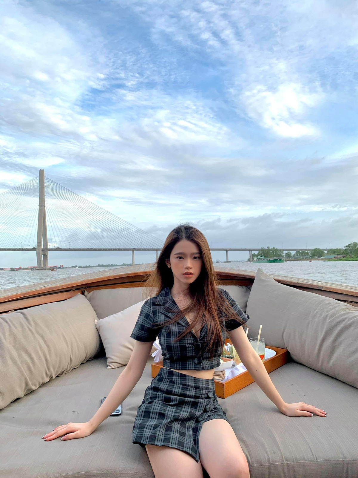 Cô nàng cũng đã không còn mấy khi phải chịu những chỉ trích, gạch đá nhiều như trong quá khứ.