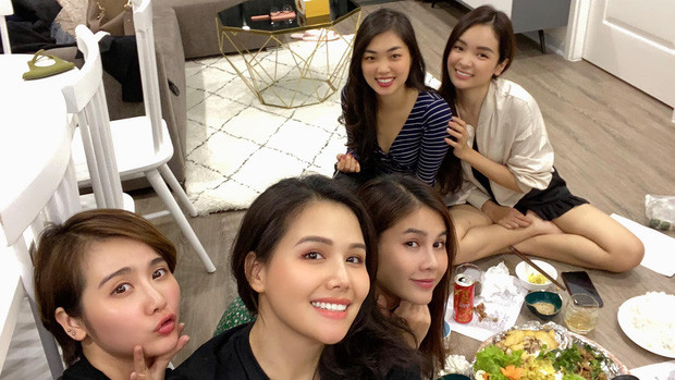 Không chỉ xinh đẹp, Phanh Lee, Huyền Lizzie và Thu Hoài còn là những mỹ nhân rất tài năng ngoài cuộc sống.