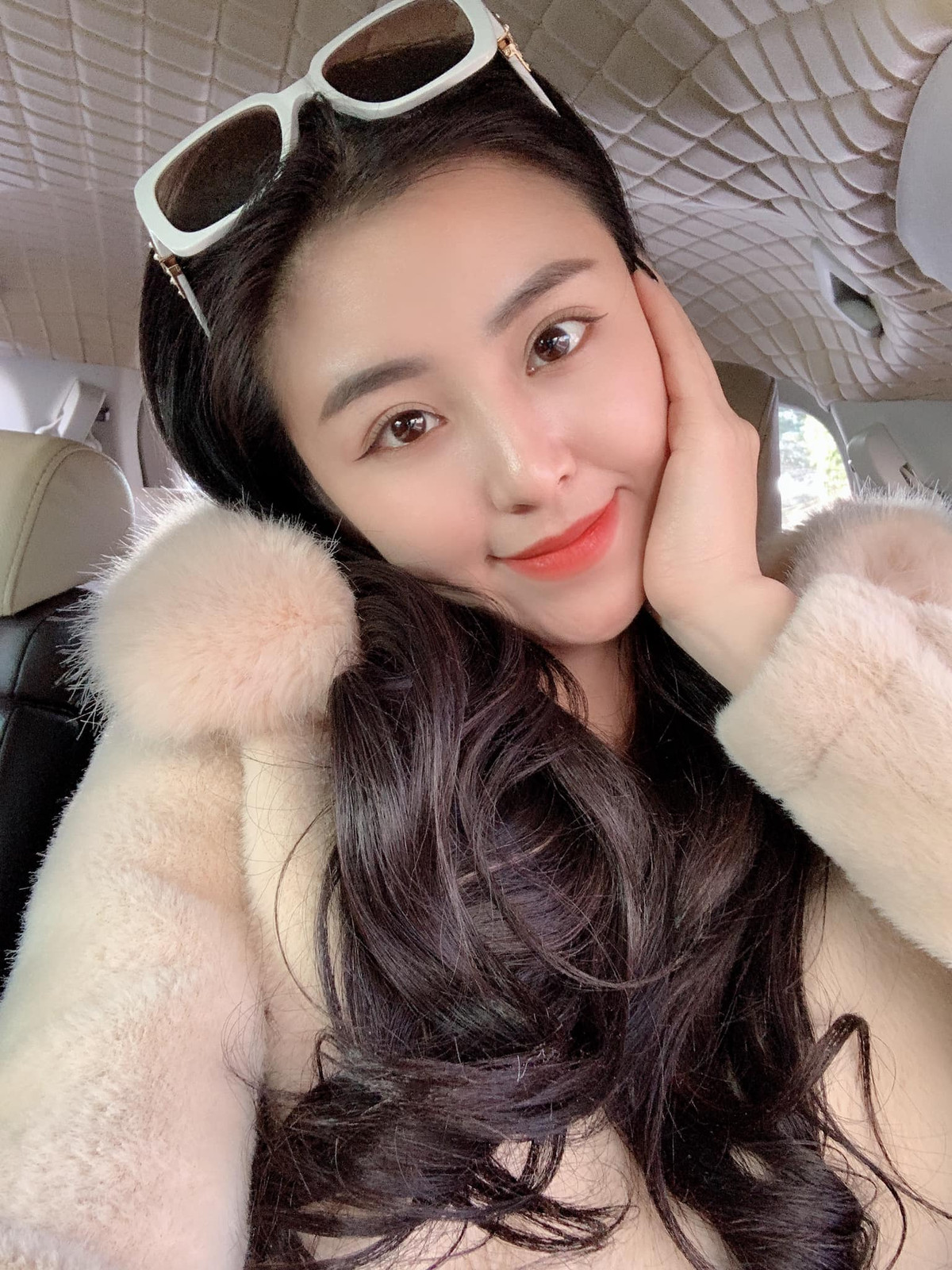 Khác với nhiều "hiện tượng mạng" khác, hot girl này không lấn sân vào showbiz. Được biết Bảo Chi hiện tại đang sinh sống tại TP HCM.