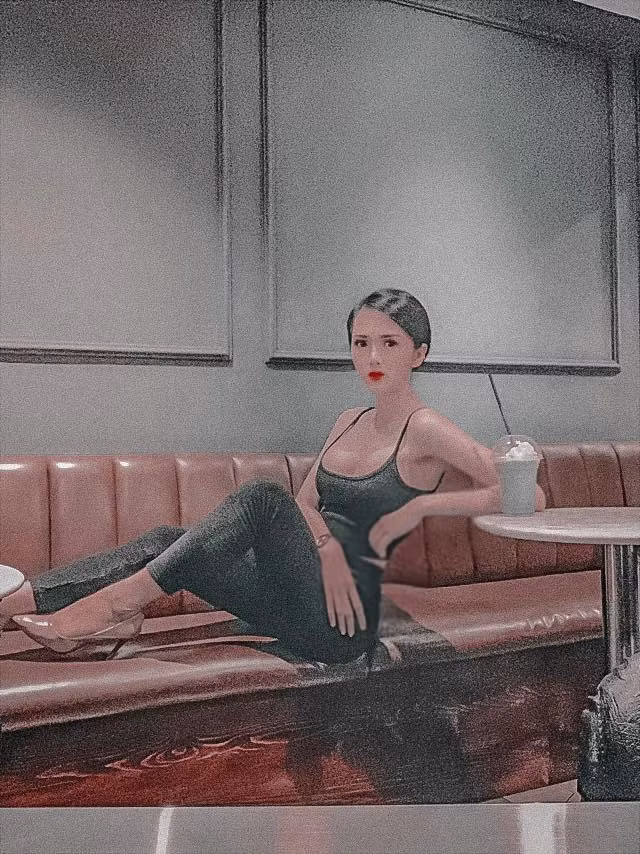 Dẫu vẫn có những lời trêu chọc, miệt thị của người lạ nhưng vì được người thân thấu hiểu nên chưa bao giờ Hương Giang bị tổn thương.