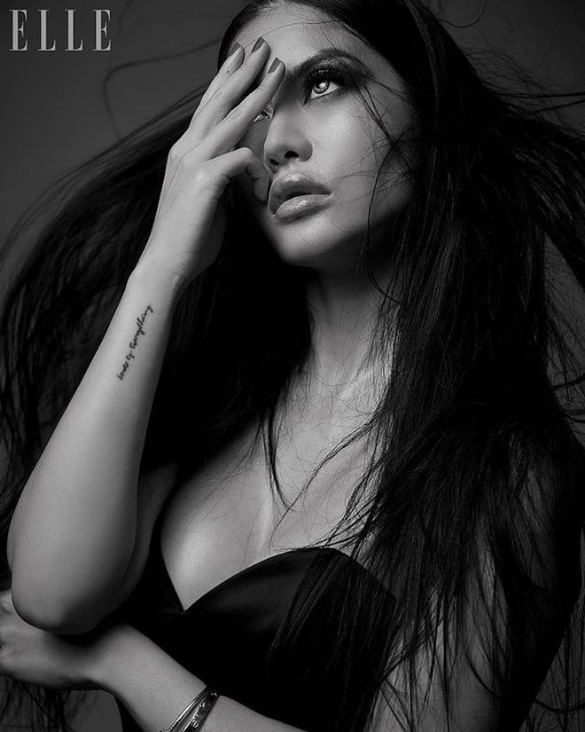 Năm 2013, Kim Lee đã đến Việt Nam tham gia chương trình Cuộc đua kỳ thú và để lại ấn tượng đặc biệt với hình ảnh một cô gái cứng cỏi và đầy bản lĩnh.