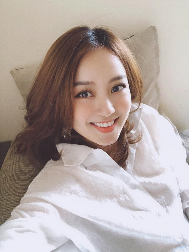 Cựu hot girl đời đầu vẫn gây “thương nhớ” bởi nhan nhan sắc xinh đẹp, mặn mà. Ảnh: Facebook nhân vật