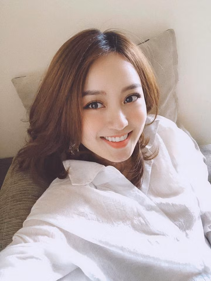 Cựu hot girl đời đầu vẫn gây “thương nhớ” bởi nhan nhan sắc xinh đẹp, mặn mà. Ảnh: Facebook nhân vật