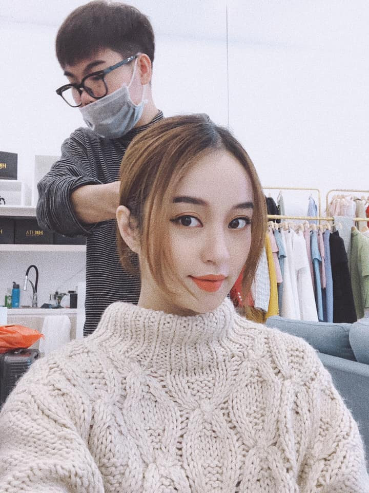 Trước đó, hot girl Mi Vân cũng từng nhiều lần khiến dân mạng đứng ngồi không yên với những khoảnh khắc xinh đẹp của mình.