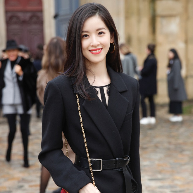 Tuy nhiên, vượt qua tất cả đồn thổi và tai tiếng từ cuộc sống cũng như giới truyền thông, sau 3 năm tìm hiểu, cặp đôi đã tổ chức hôn lễ xa hoa vào năm 2015.