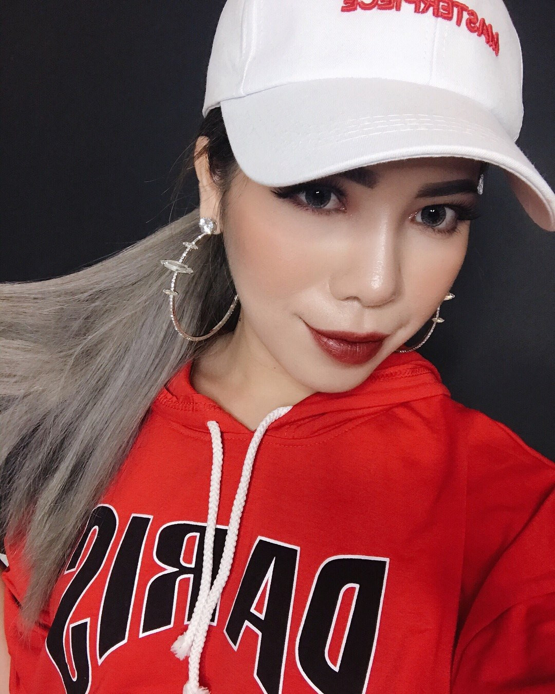 Nữ beauty blogger Việt bất ngờ thông báo "theo chồng bỏ cuộc chơi" Nu beauty blogger Viet bat ngo thong bao