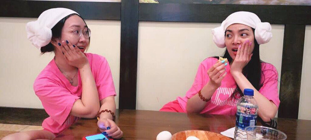 Trân Đài sở hữu đường nét lai Tây với sống mũi cao, lông mày sắc nét và đôi môi dày quyến rũ.