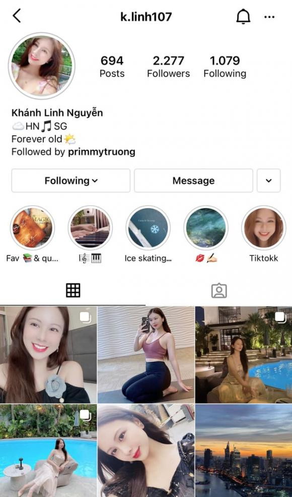 Về phía Khánh Linh, cô nàng cũng đã xóa hết những hình ảnh chụp chung với bạn trai, chỉ để lại ảnh chụp một mình.