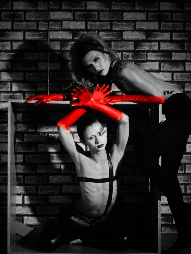 Trong hình ảnh cũ, Tường Vi đã có được thần thái đúng chuẩn người mẫu chuyên nghiệp.