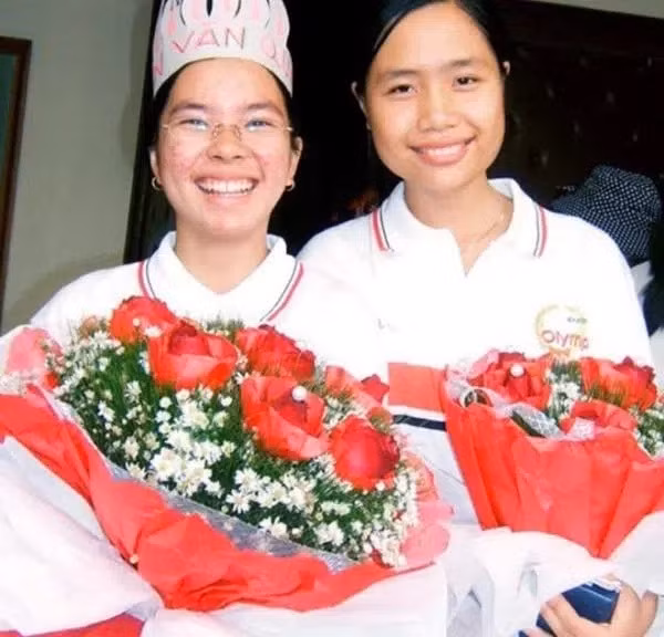 Lương Việt Nga trở thành tên tuổi thí sinh được đông đảo khán giả ngưỡng mộ bởi thành tích học tập xuất sắc trong cuộc thi Đường Lên Đỉnh Olympia mùa 7.