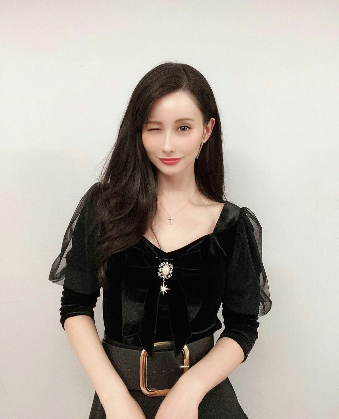 Cuộc sống sang chảnh của hot girl lai Darenogare khiến nhiều người ngưỡng mộ.