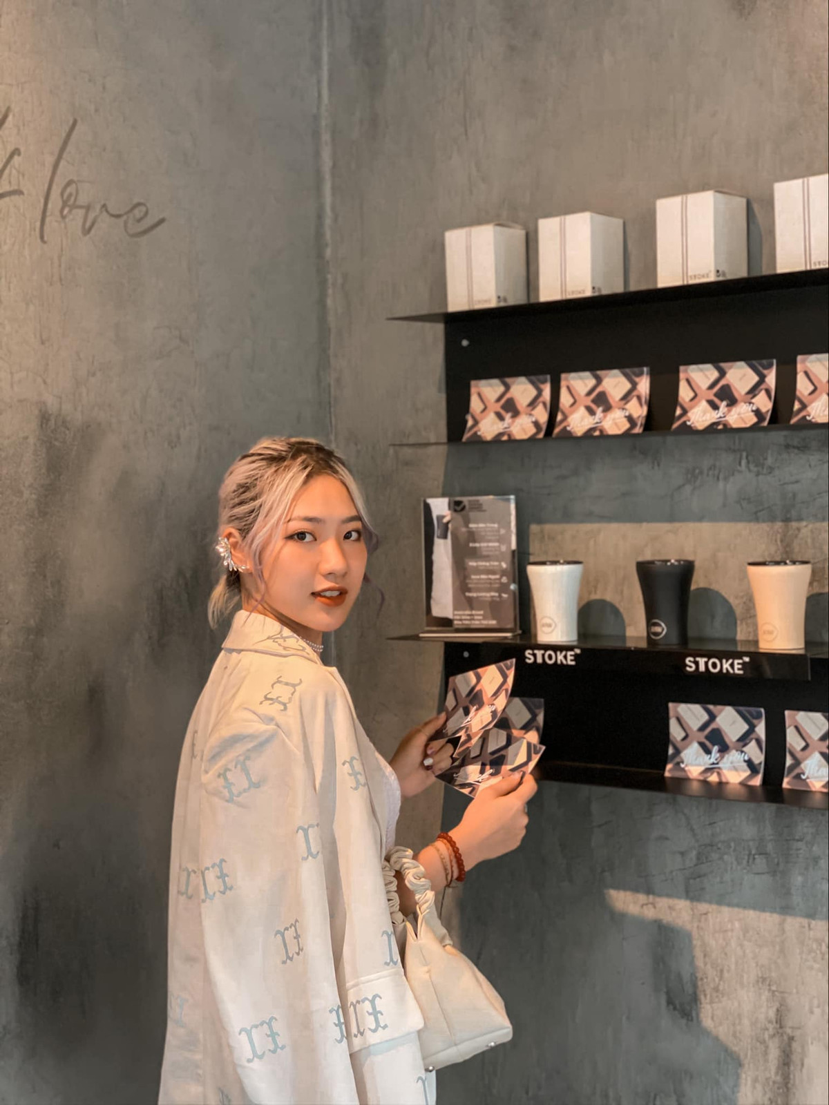 Sở hữu gương mặt đẹp và vóc dáng chuẩn, Hoàng Giang luôn biết cách gây ấn tượng với cộng đồng mạng.