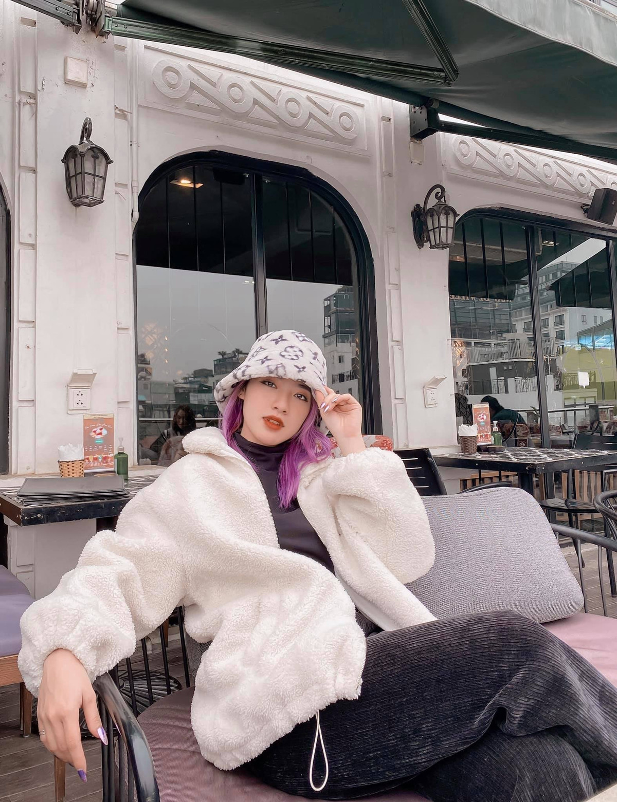 Cô gái sinh năm 1999 cho biết bản thân có niềm say mê với mỹ thuật ngay từ khi còn nhỏ. Mỗi ngày, Giang có thể dành hàng giờ để tìm hiểu và làm nhà mô hình.