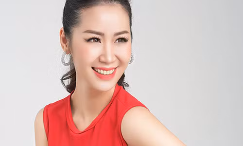 Vua dang quang hoa hau, Duong Thuy Linh bi to xam pham tac quyen-Hinh-2