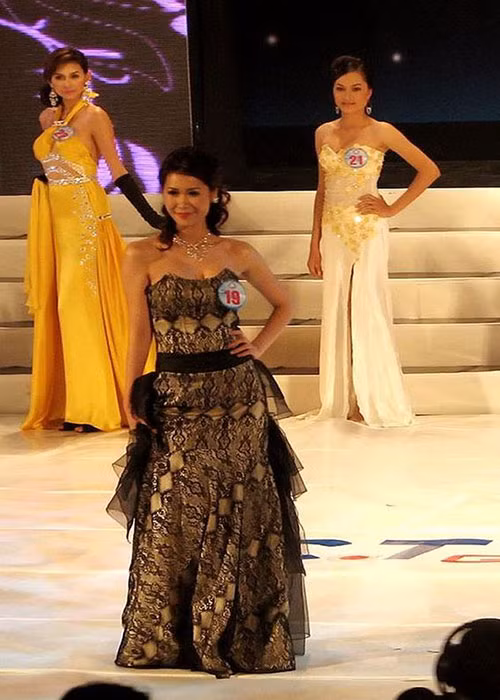 Thử sức tại cuộc thi Hoa hậu Hoàn vũ Việt Nam khi đã ở tuổi 25, Dương Thùy Linh nghĩ rằng đây là cơ hội cuối cùng của mình để thực hiện ước mơ trở thành hoa hậu. Ảnh: Tienphong