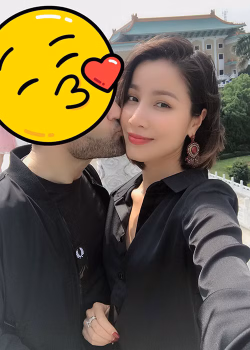 Bảo Trúc từng lên xe hoa vào năm 2011 nhưng cuộc hôn nhân đầu tiên này không trọn vẹn.